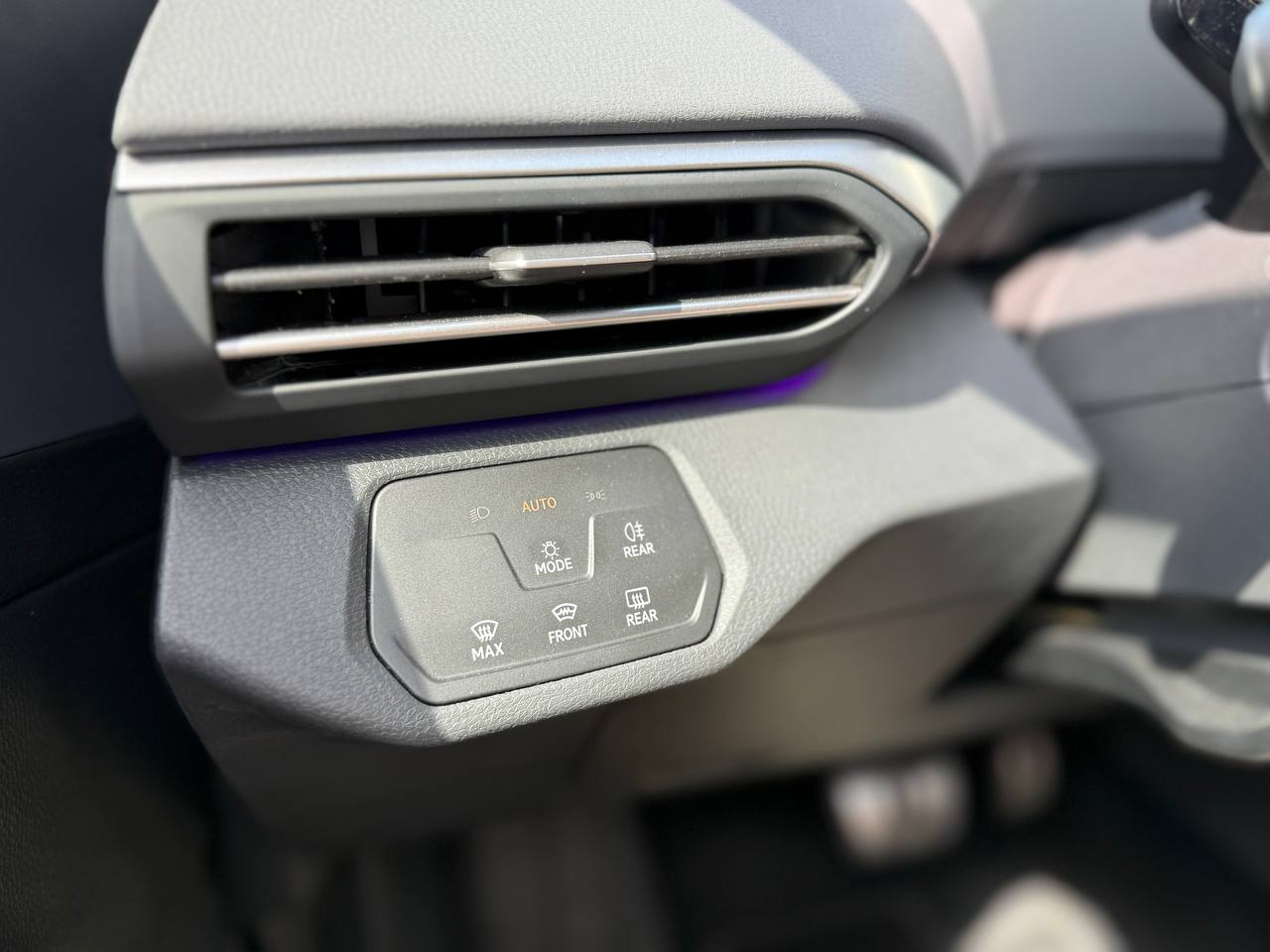 Фото - Volkswagen Id4 #12