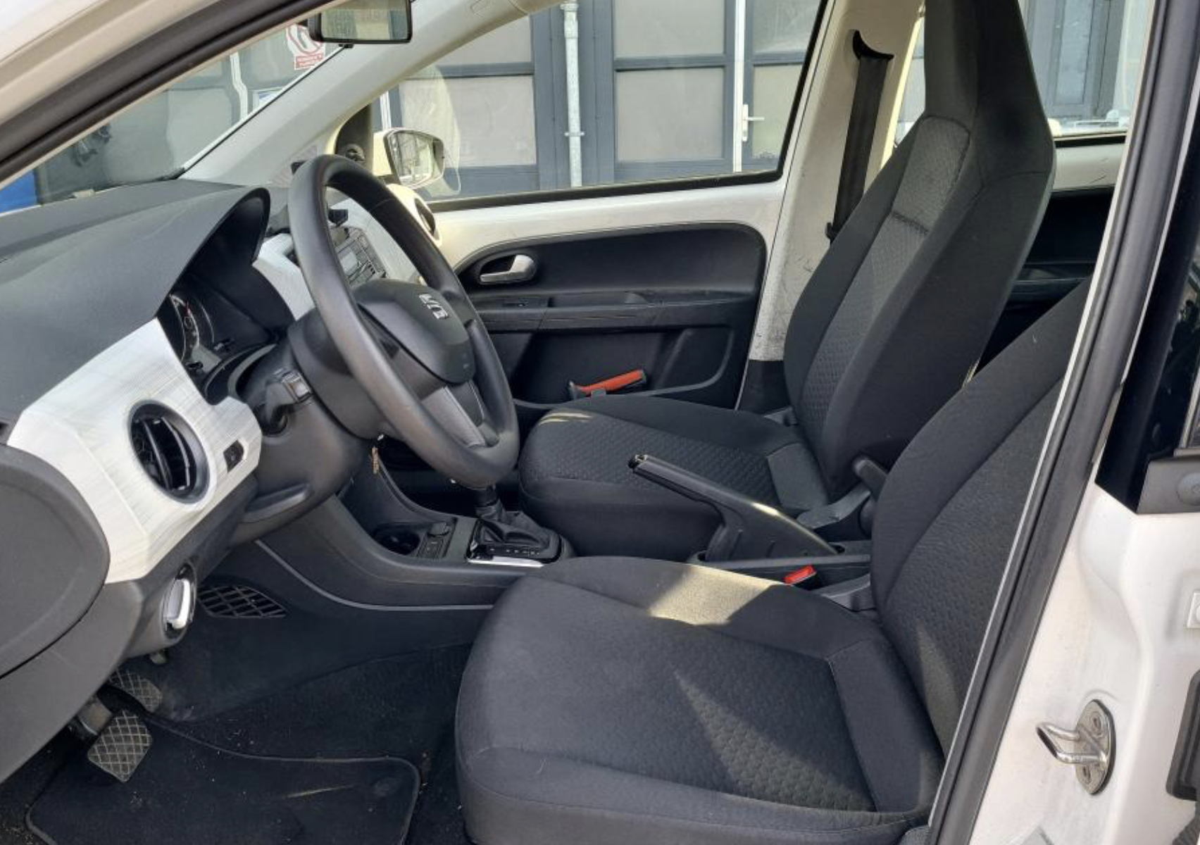 Фото - SEAT Mii #6