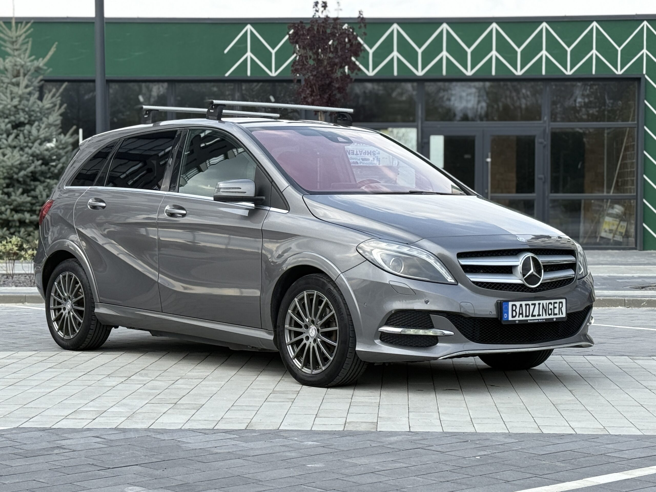 Mercedes-Benz B-Клас (нова батарея на 90 тис)