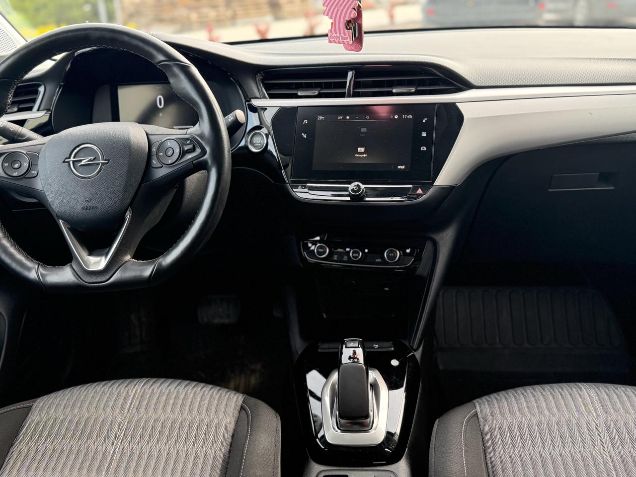 Фото - Opel Corsa #10