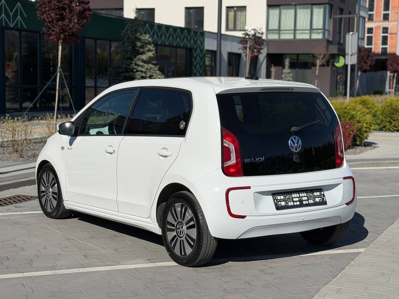Фото - Volkswagen up! #4