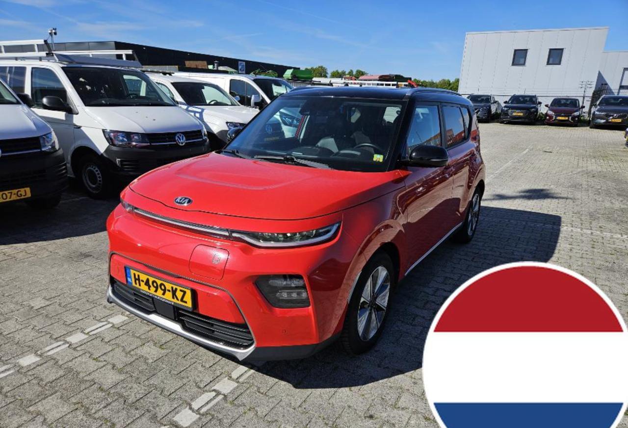 Фото - Kia Soul EV #2