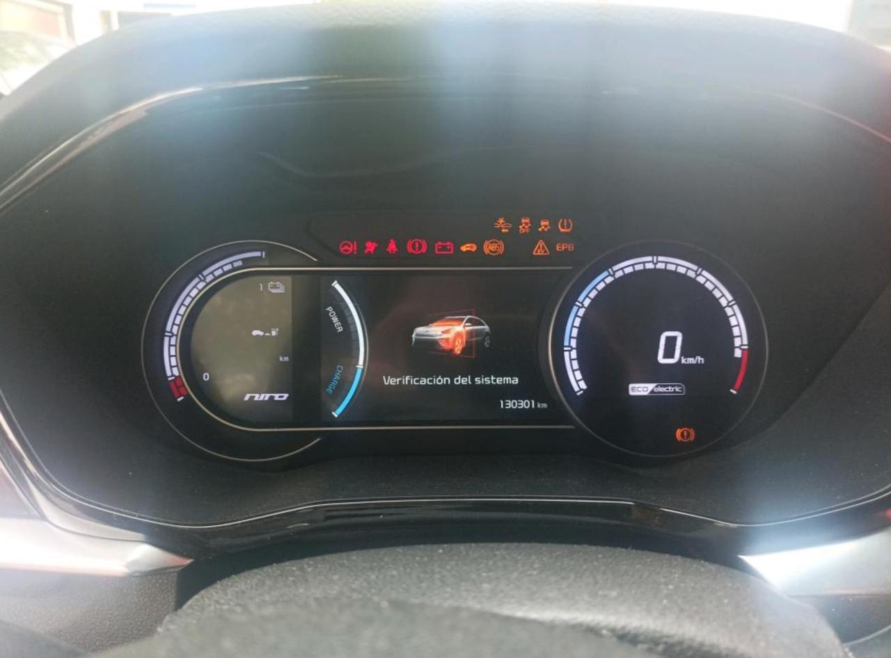 Фото - Kia Niro #6