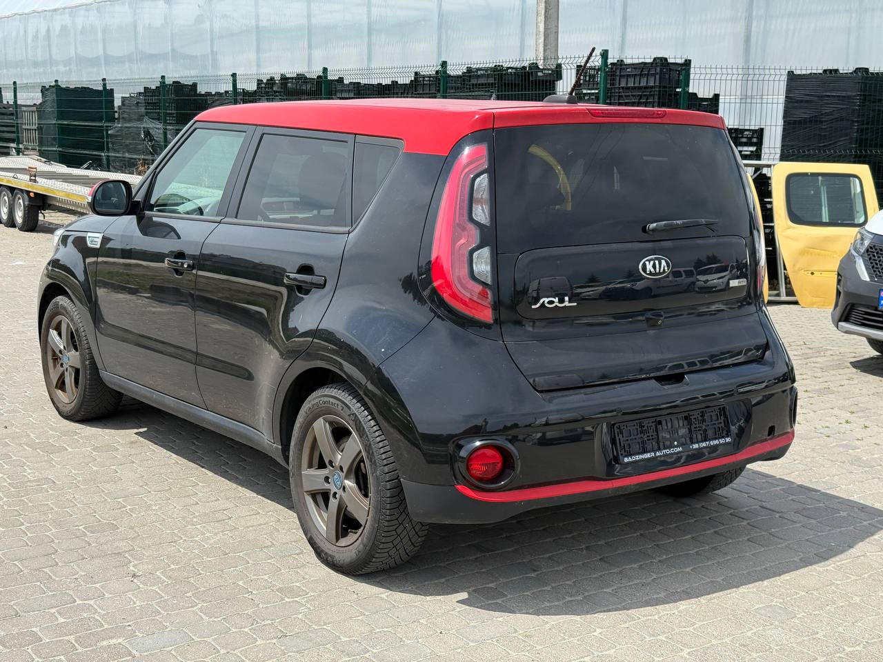 Фото - Kia Soul EV #3
