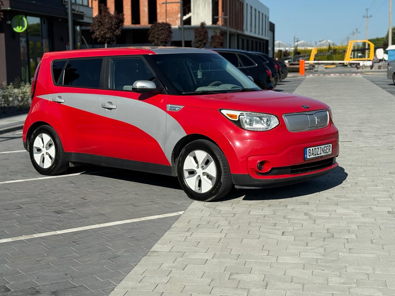 Фото - Kia Soul EV #2