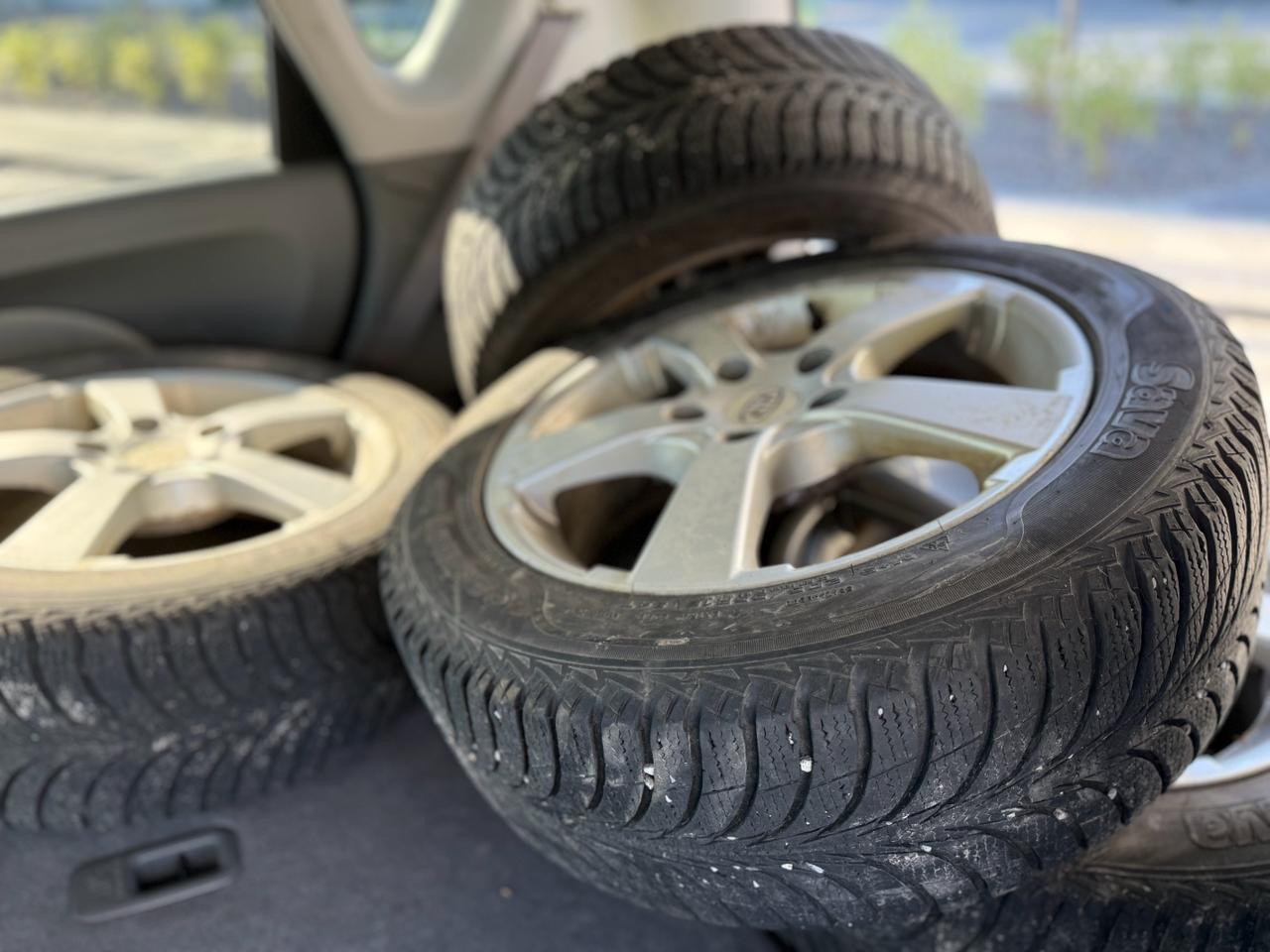 Фото - Kia Soul EV #10