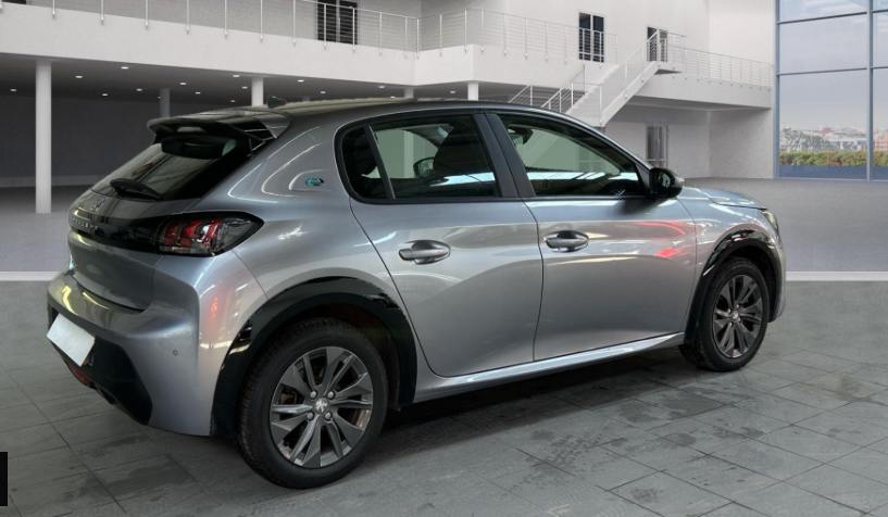 Фото - Peugeot 208 #3