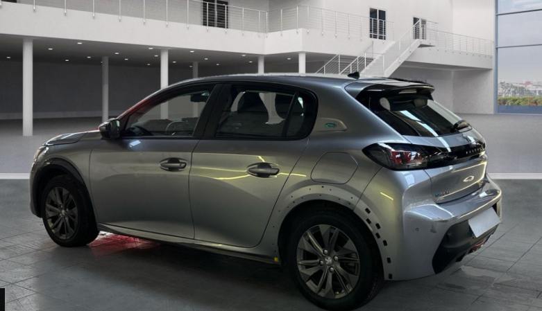 Фото - Peugeot 208 #4