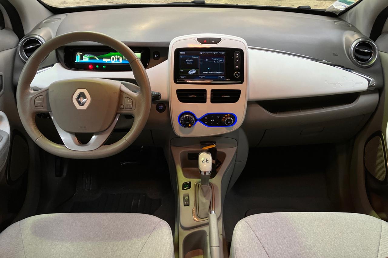 Фото - Renault ZOE #6
