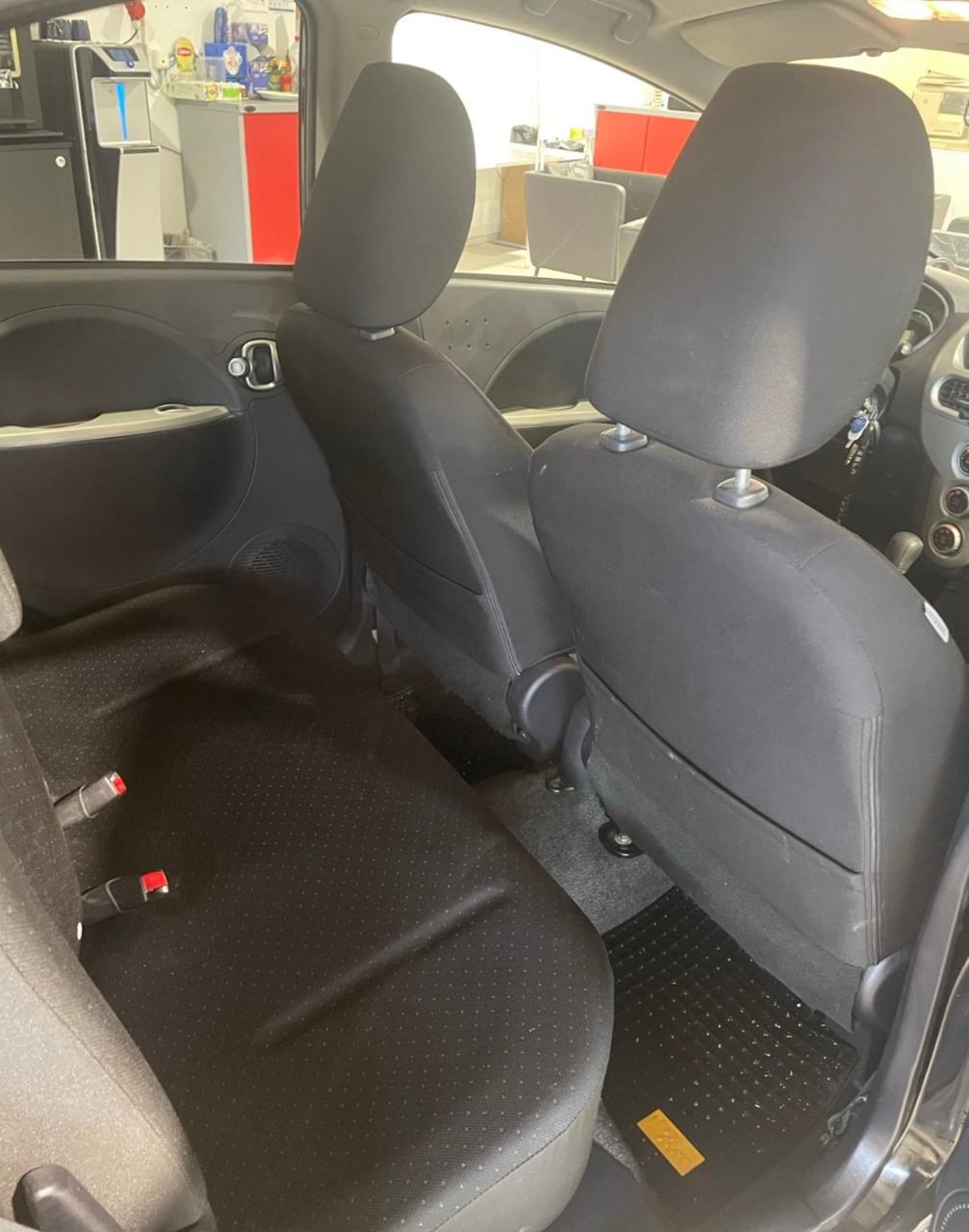 Фото - Mitsubishi i-MiEV #9