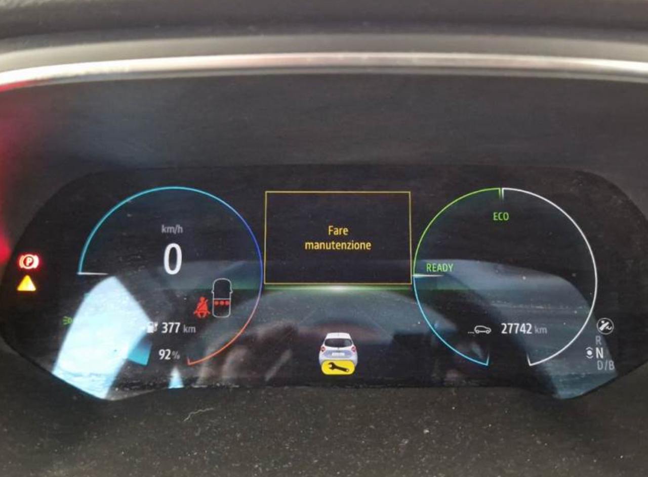 Фото - Renault ZOE #3