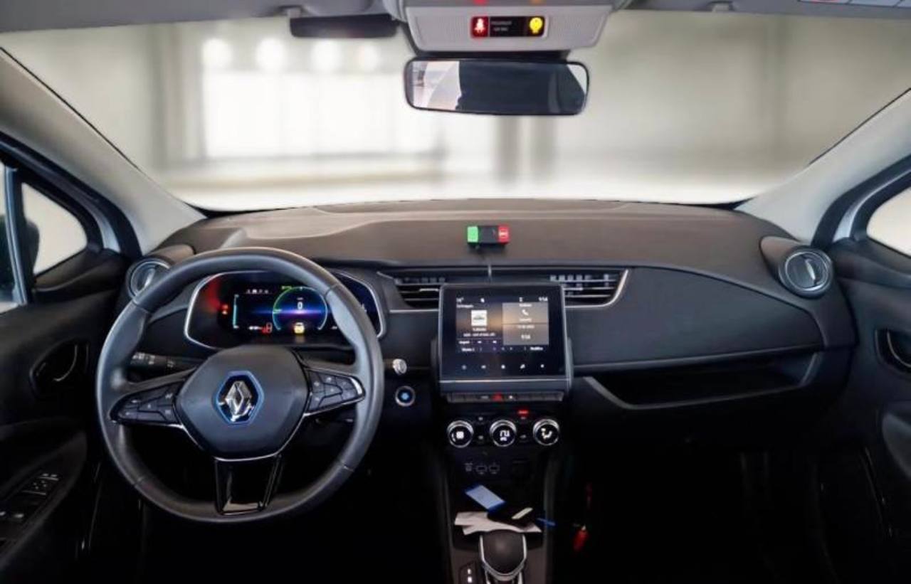 Фото - Renault ZOE #7