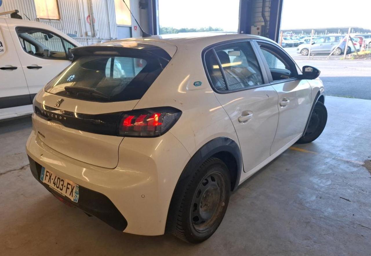 Фото - Peugeot 208 #5