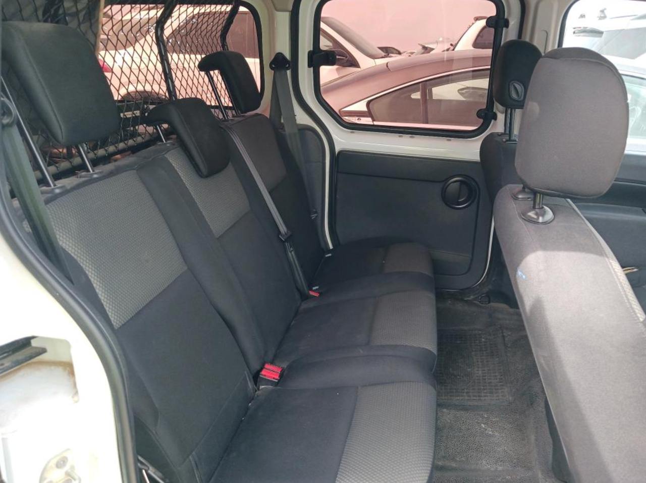 Фото - Renault Kangoo pass #5