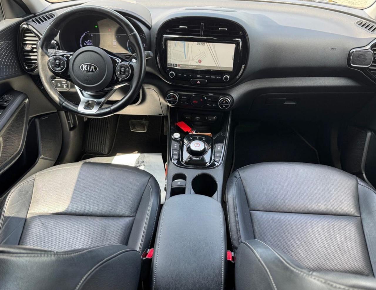 Фото - Kia Soul EV #4