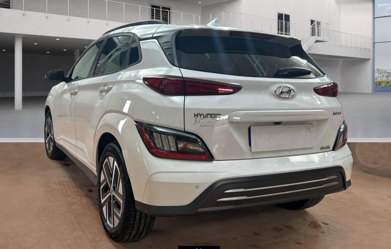 Фото - Hyundai Kona #3