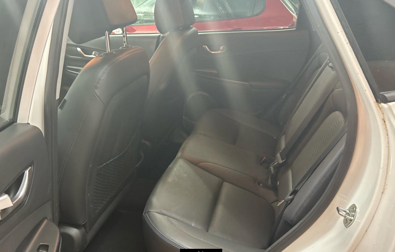 Фото - Hyundai Kona #9