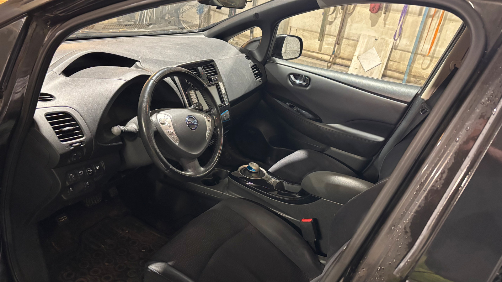 Фото - Nissan Leaf #4
