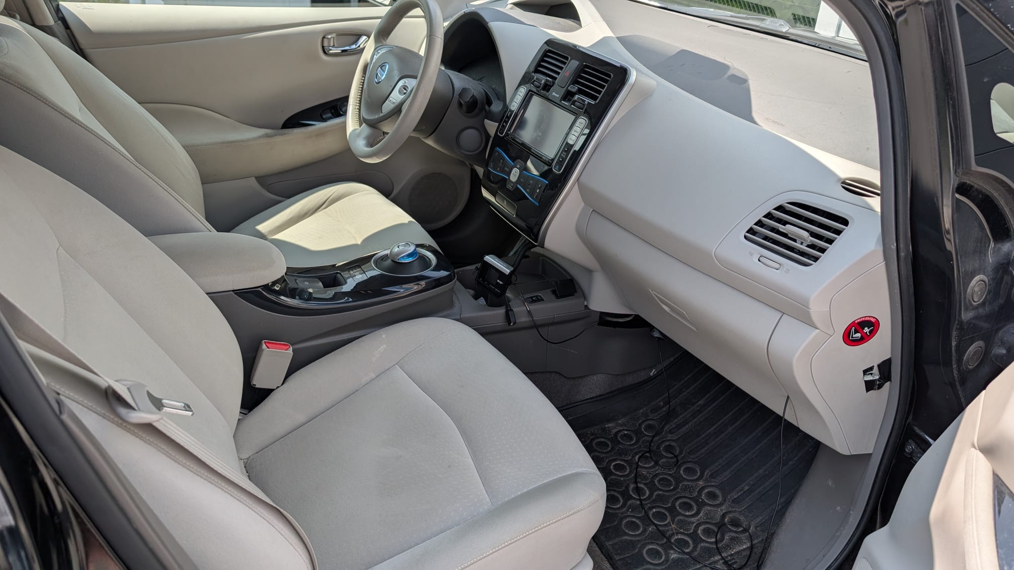 Фото - Nissan Leaf #6