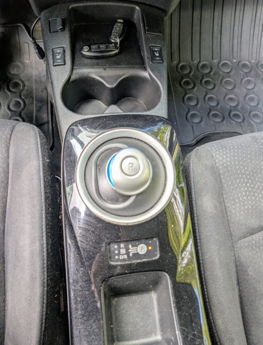 Фото - Nissan Leaf #3