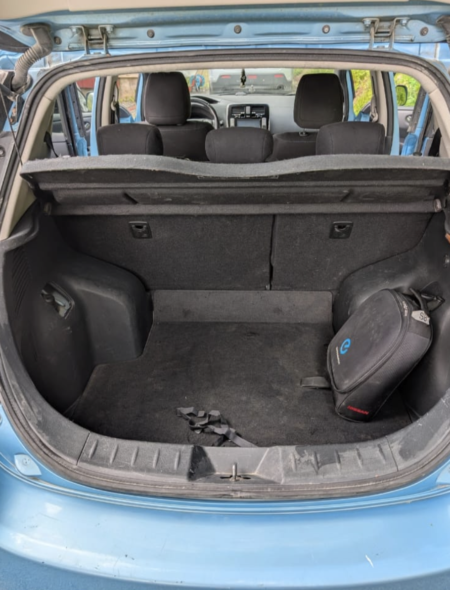 Фото - Nissan Leaf #9