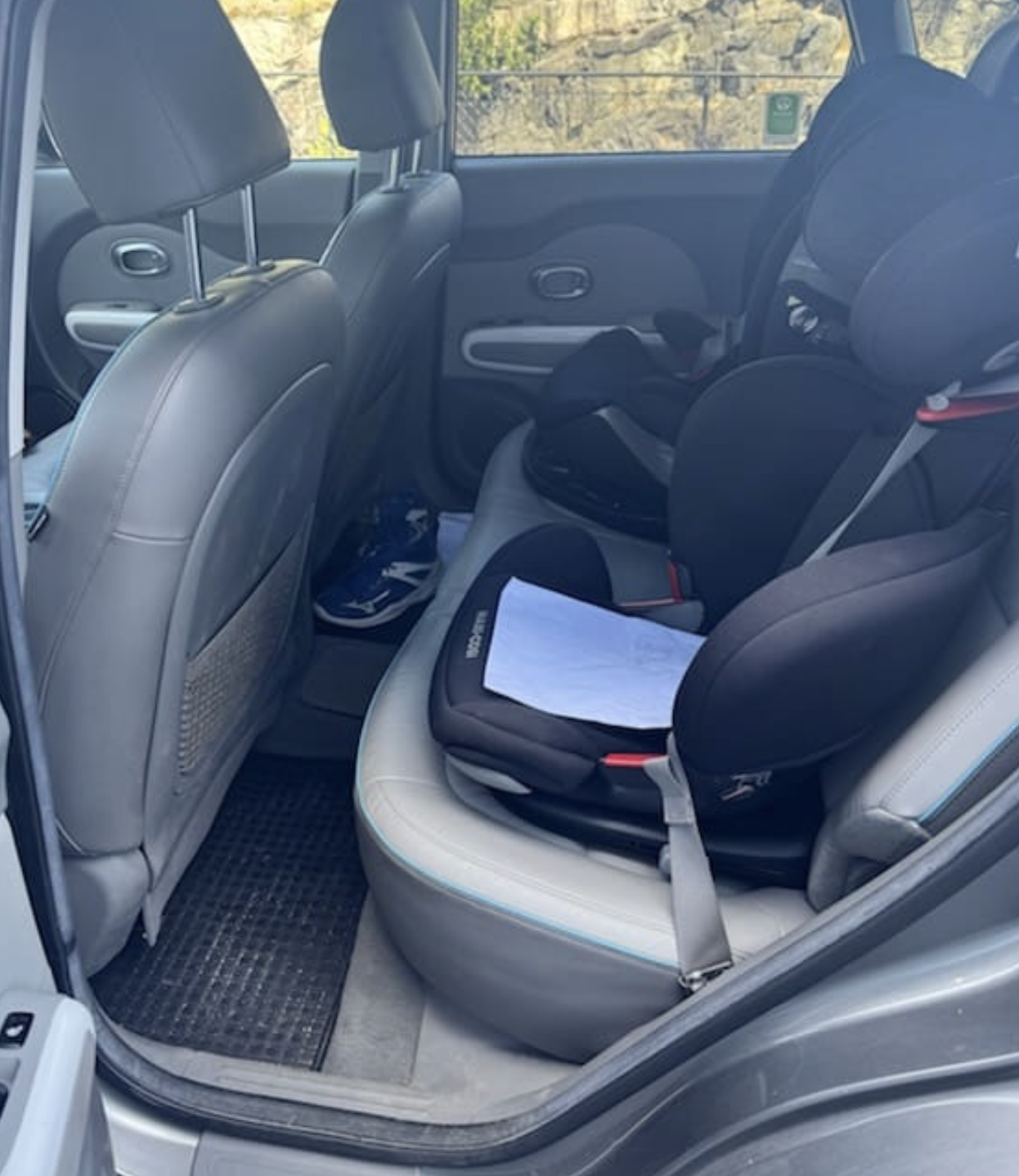 Фото - Kia Soul EV #9