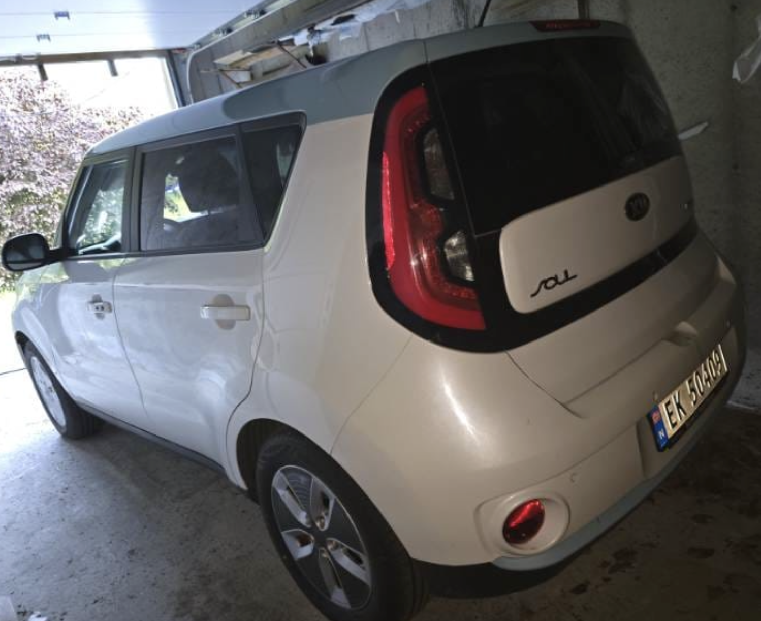 Фото - Kia Soul EV #3