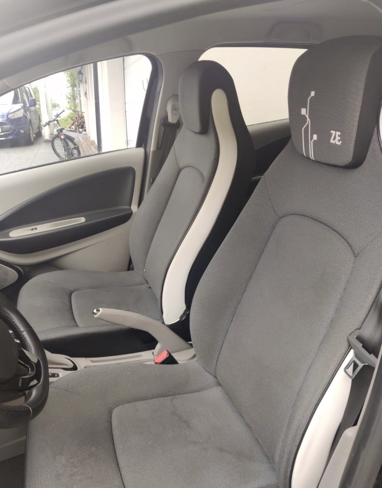 Фото - Renault ZOE #5