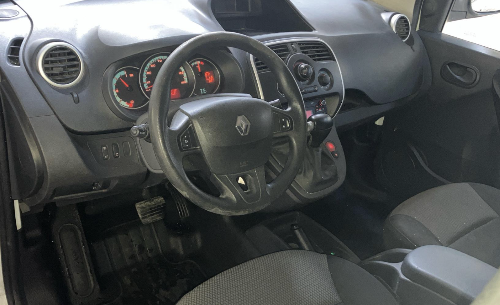 Фото - Renault Kangoo L1 #6