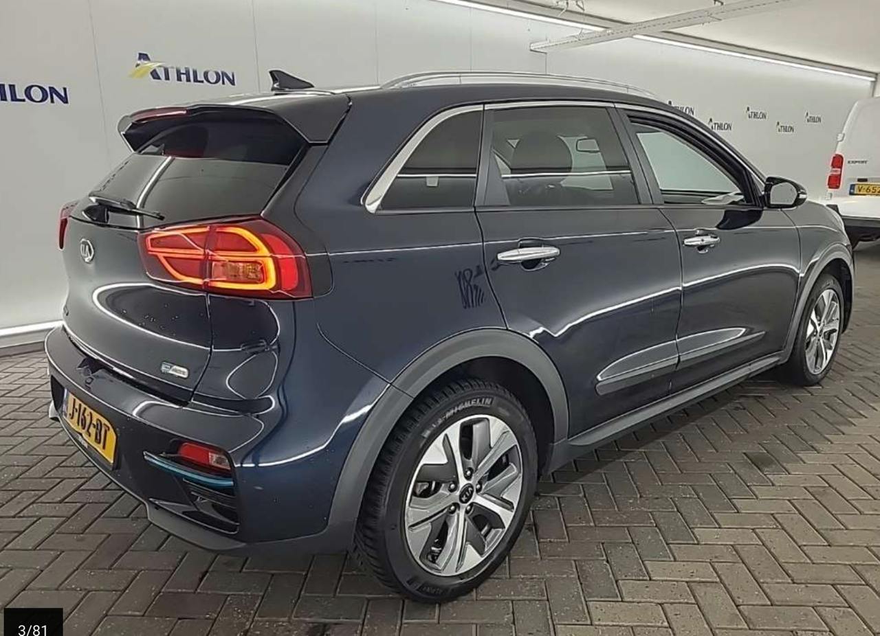 Фото - Kia Niro #3