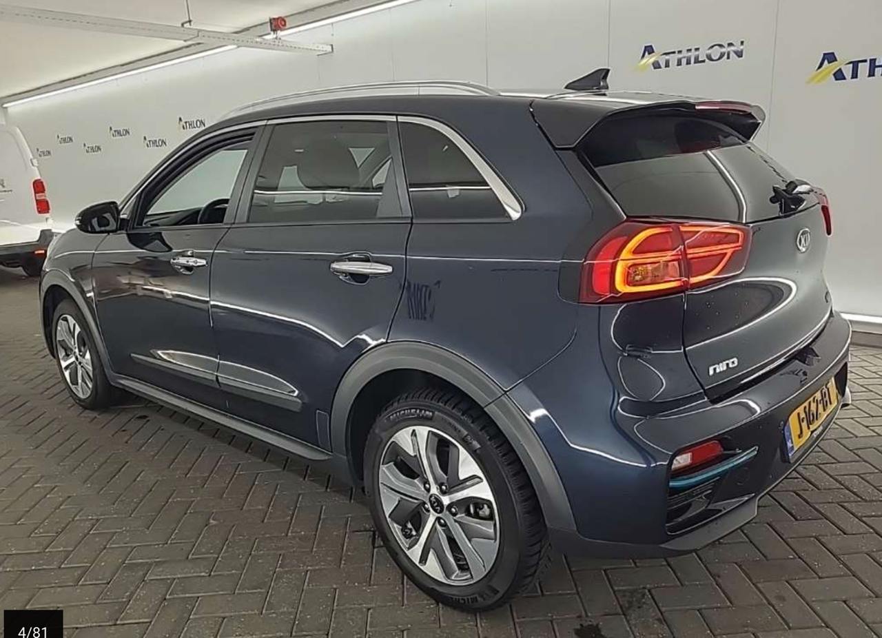 Фото - Kia Niro #4