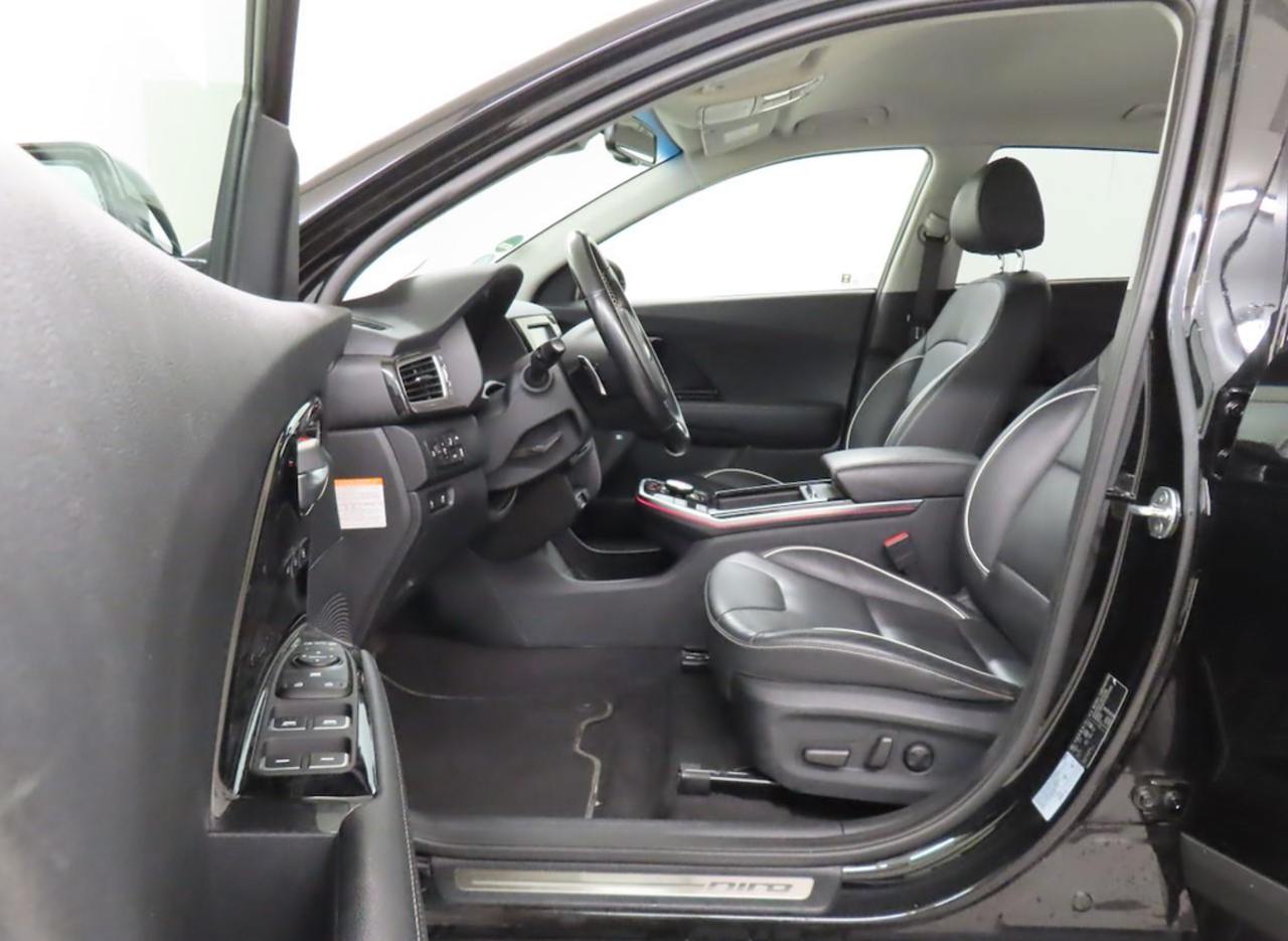 Фото - Kia Niro #4