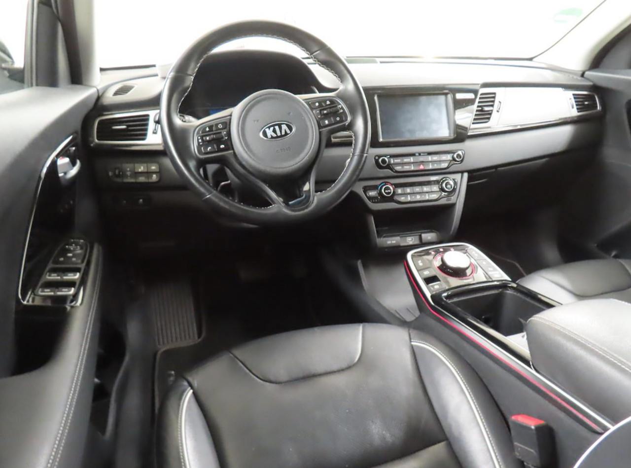 Фото - Kia Niro #5