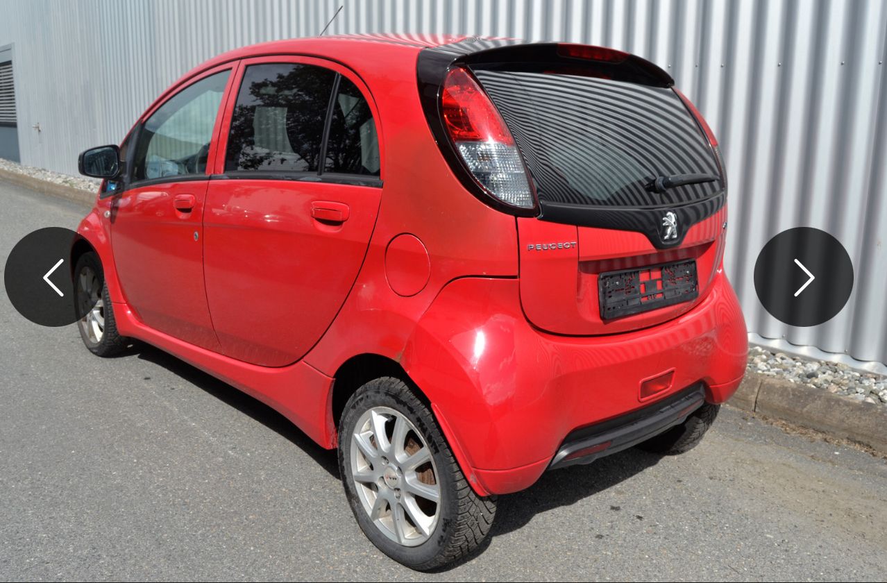 Фото - Peugeot Ion #2