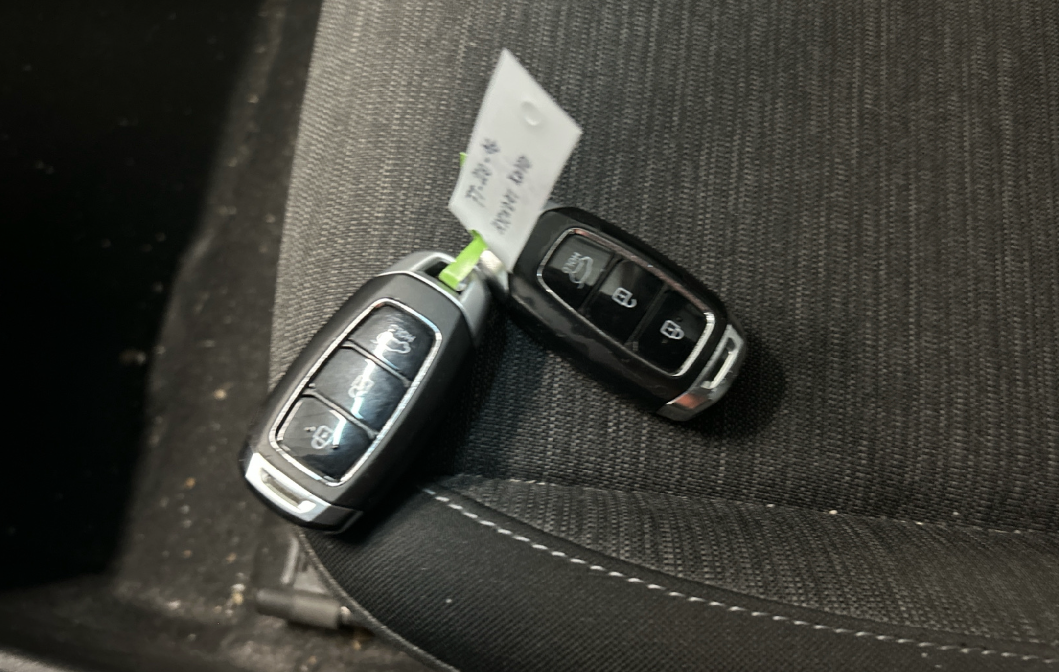 Фото - Hyundai Kona #9