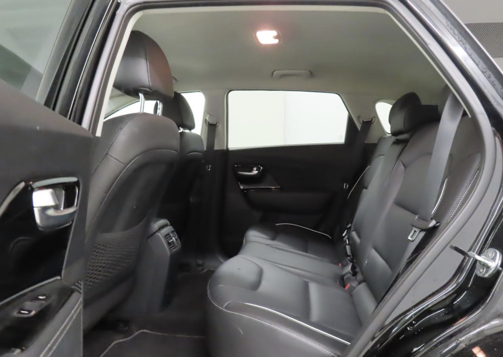 Фото - Kia Niro #5