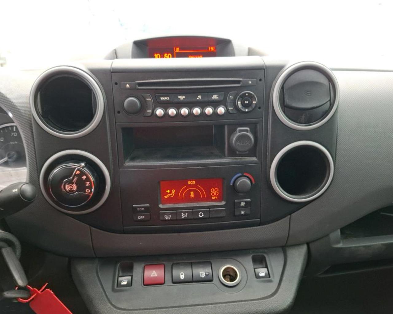 Фото - Peugeot Partner #7