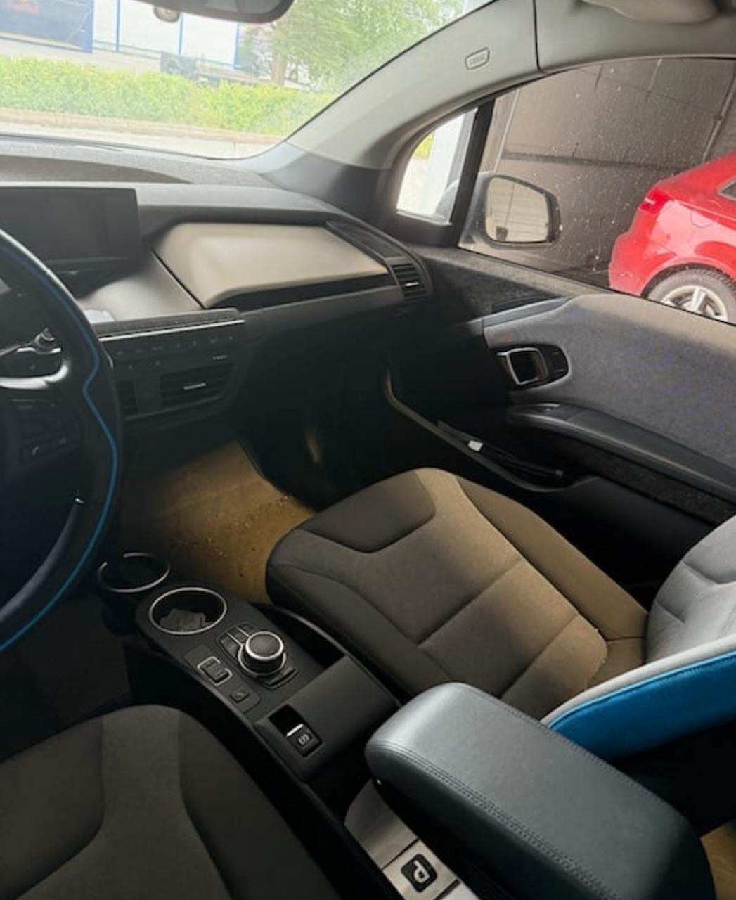 Фото - BMW I3 #5