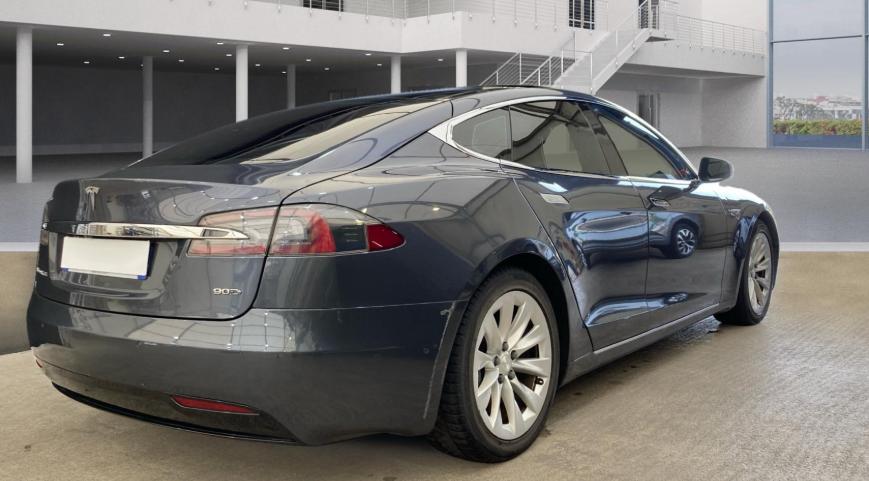 Фото - Tesla Model s #3