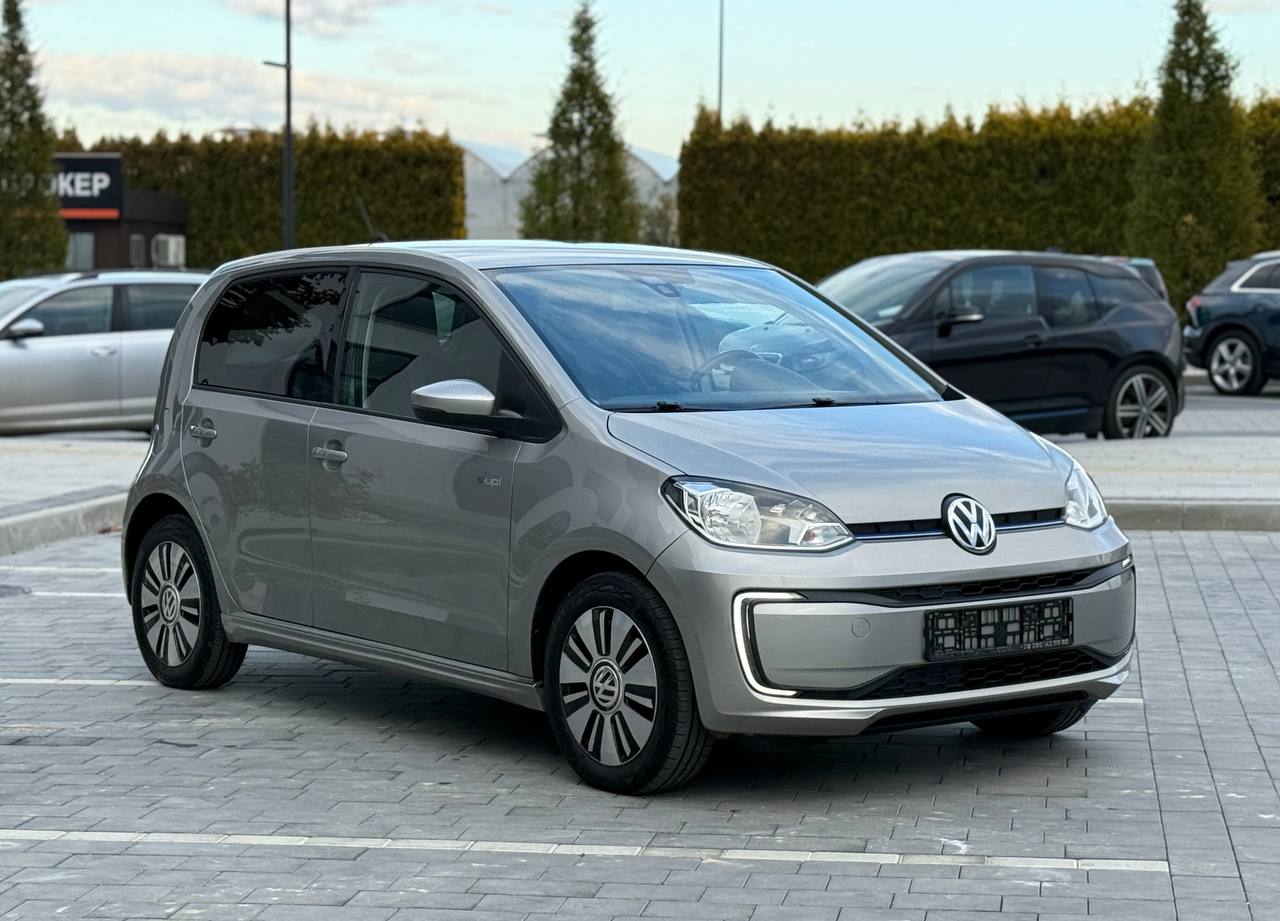 Фото - Volkswagen up! #3