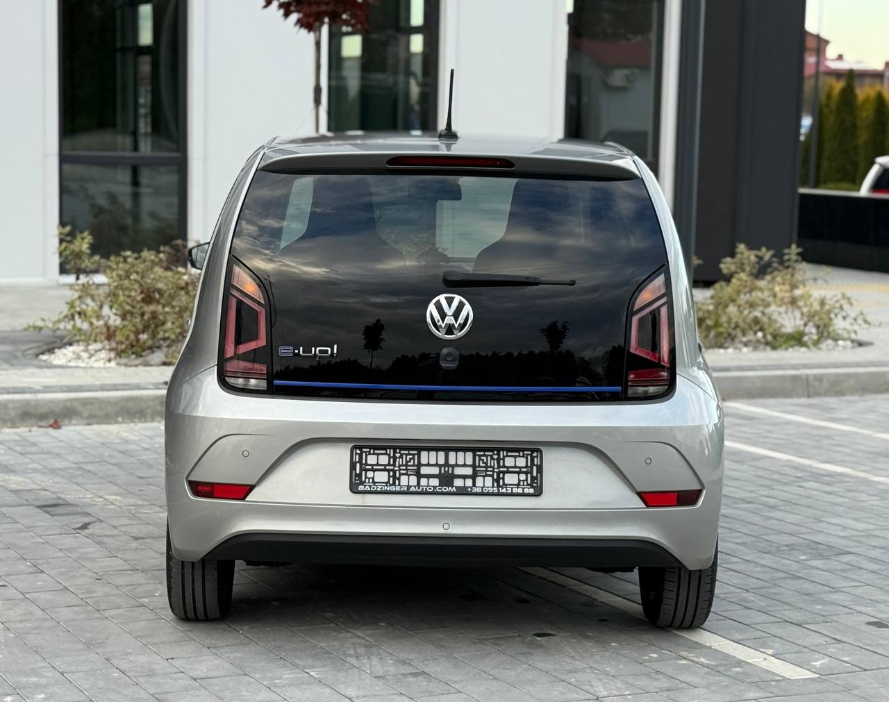 Фото - Volkswagen up! #5