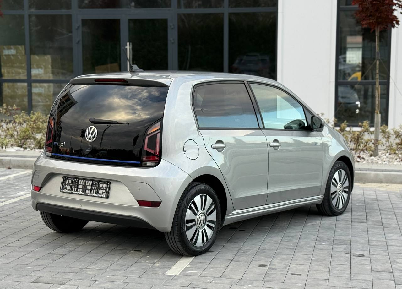 Фото - Volkswagen up! #4