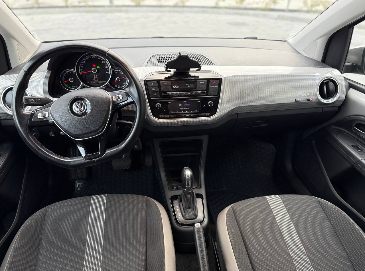 Фото - Volkswagen up! #7