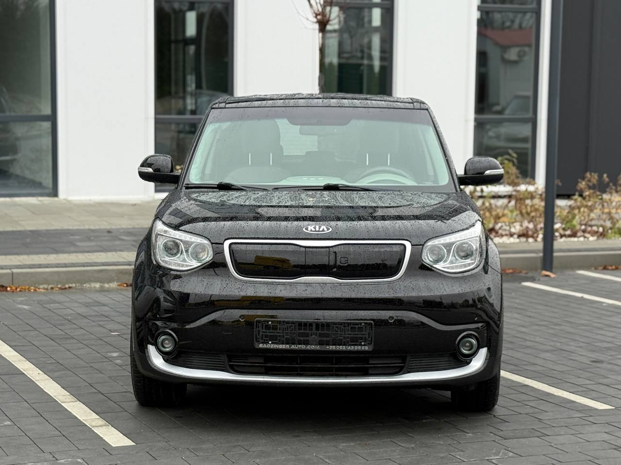 Фото - Kia Soul EV #2