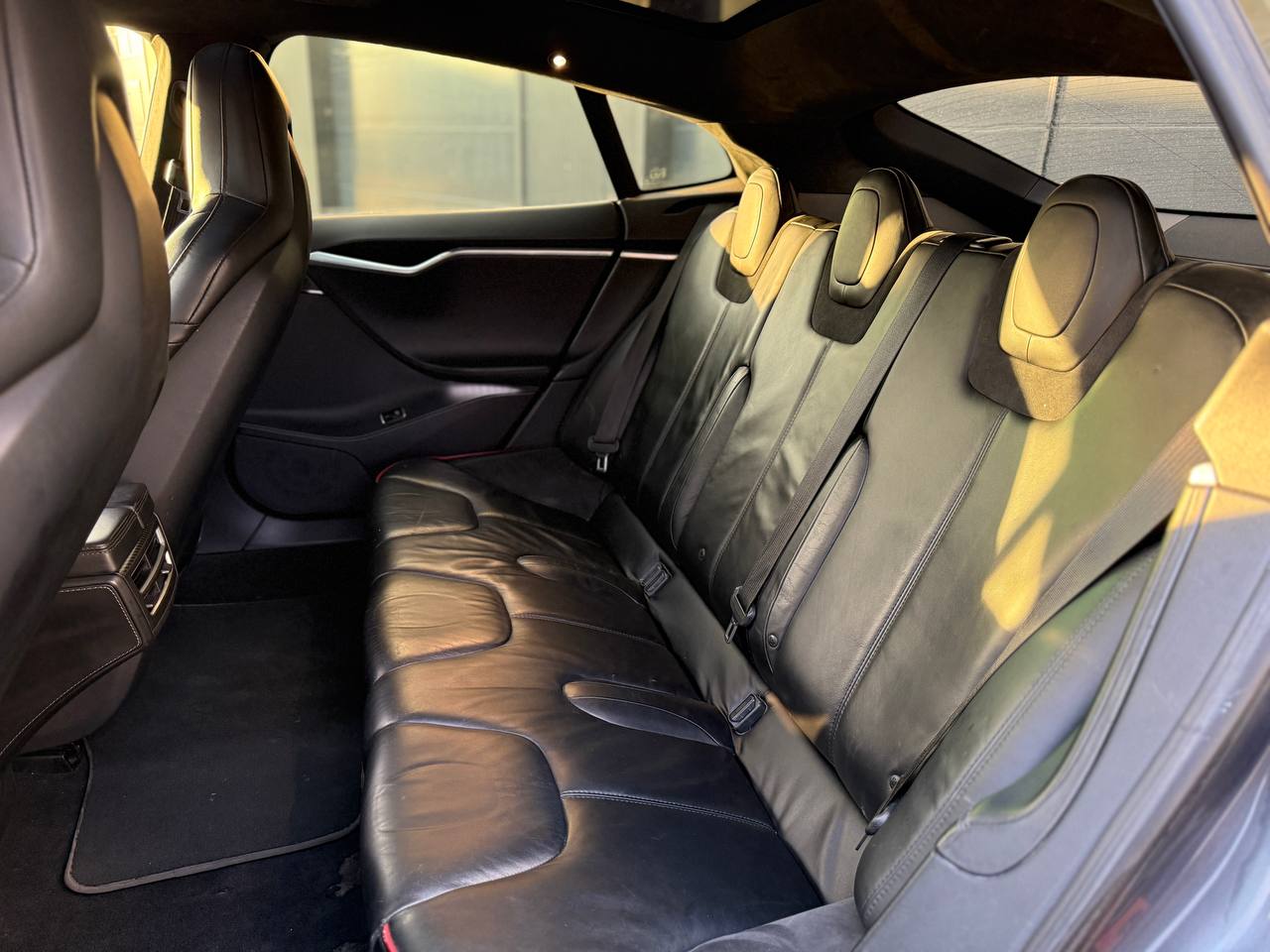 Фото - Tesla Model s #9