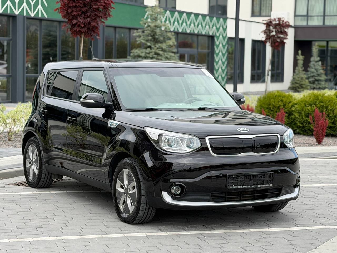 Фото - Kia Soul EV #3