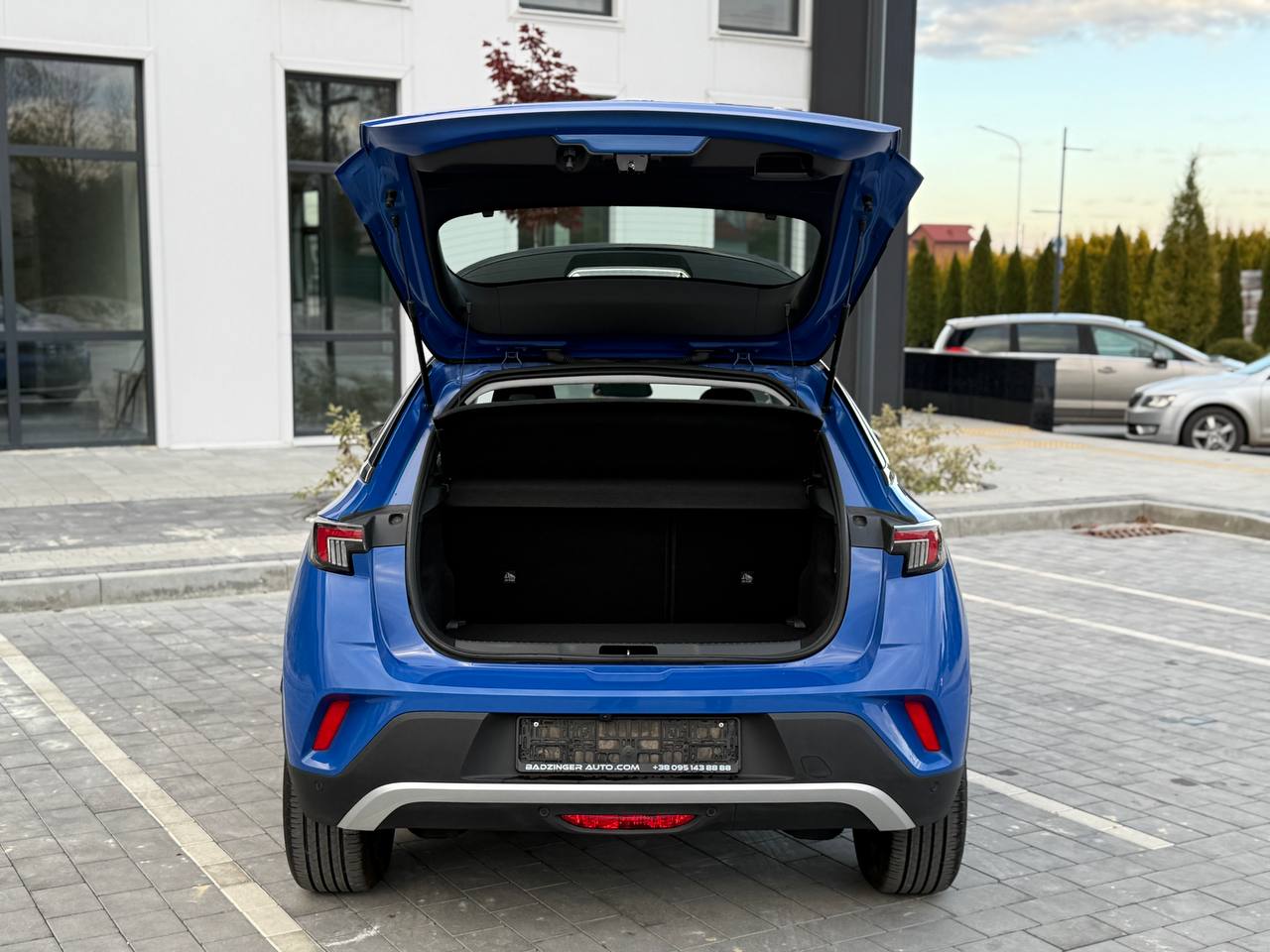 Фото - Opel Mokka-e #10