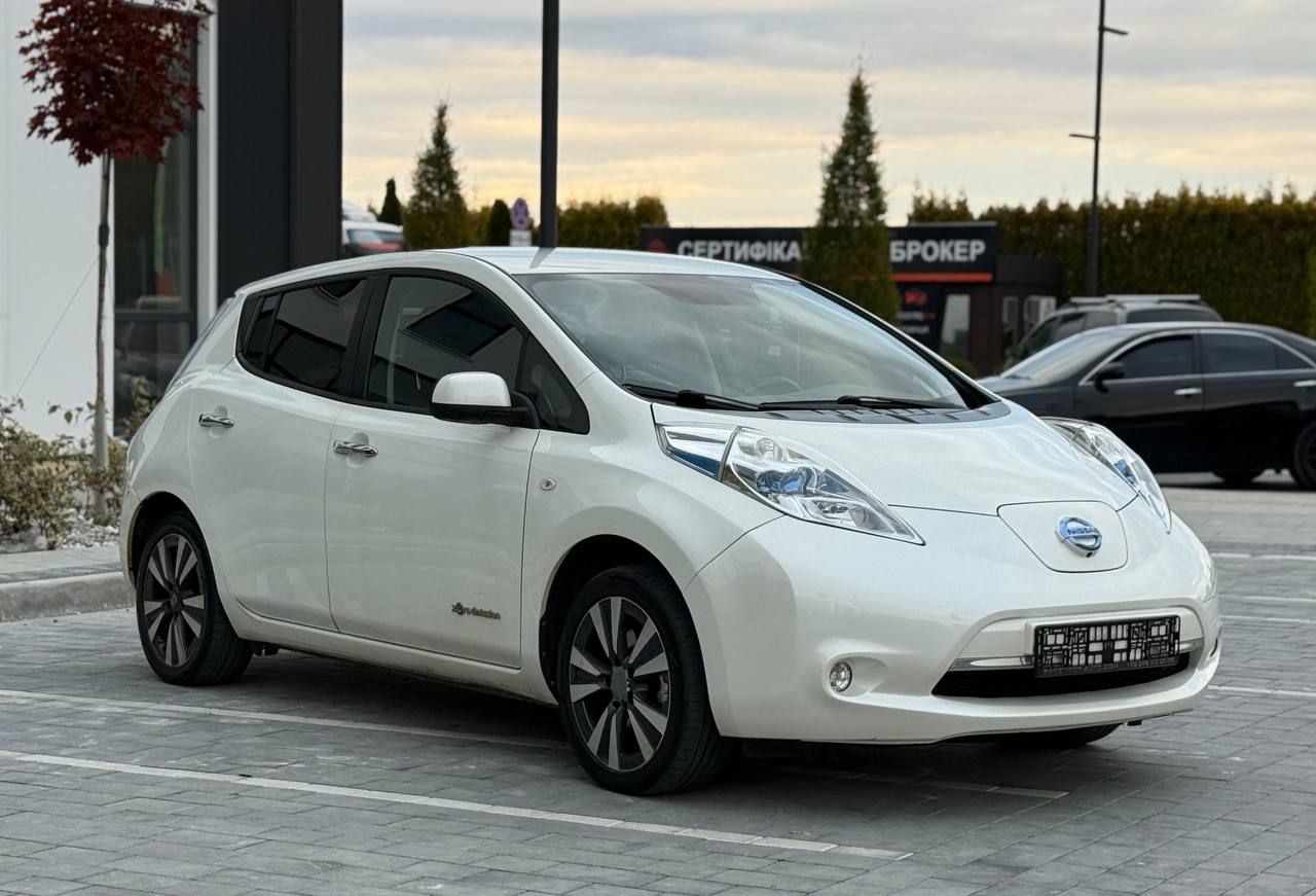 Фото - Nissan Leaf #3
