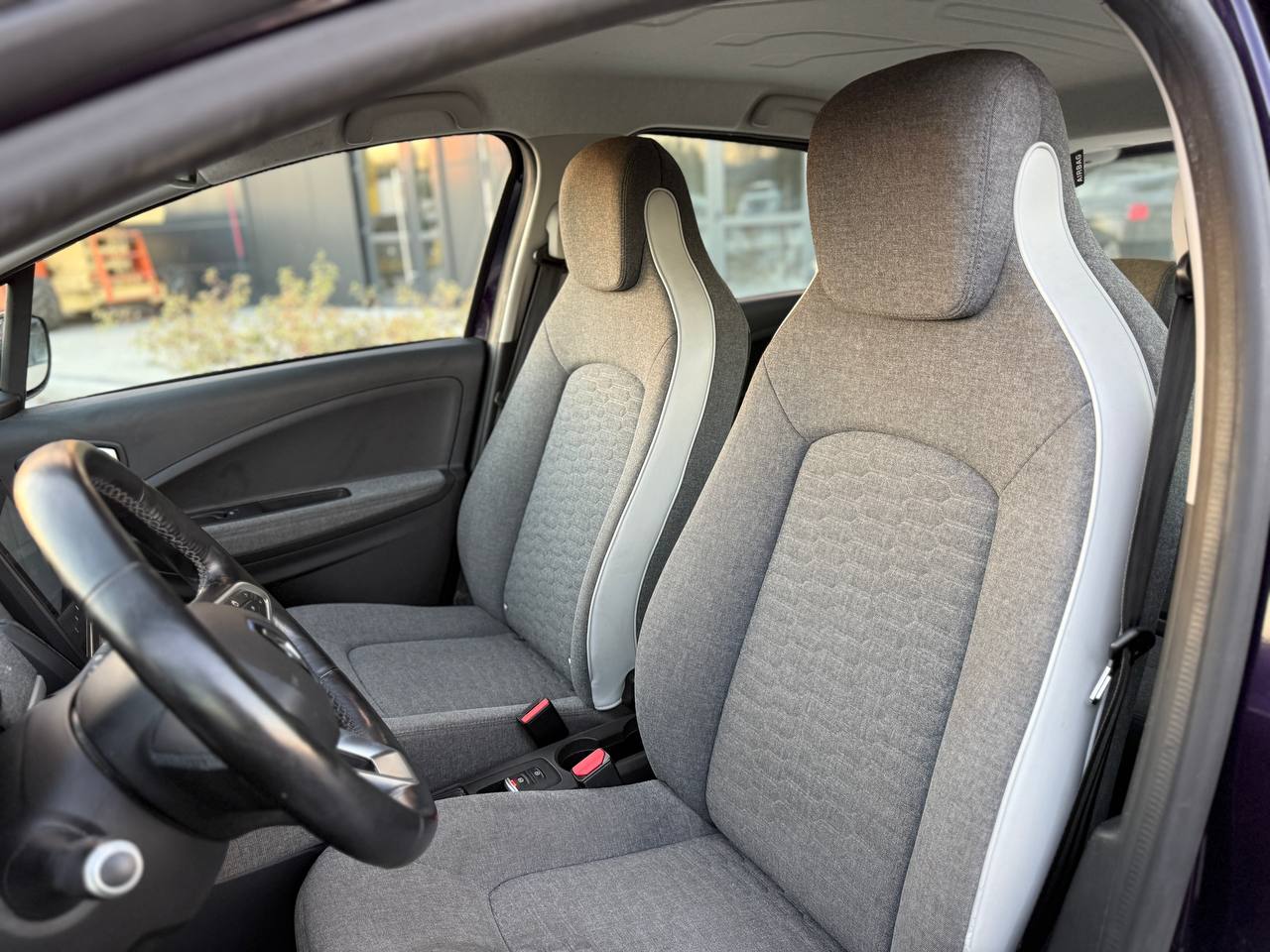 Фото - Renault ZOE #9