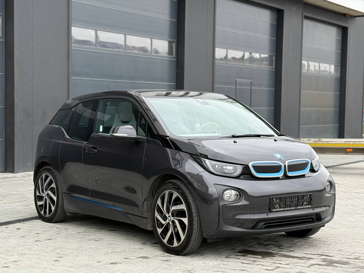 Фото - BMW I3 #2
